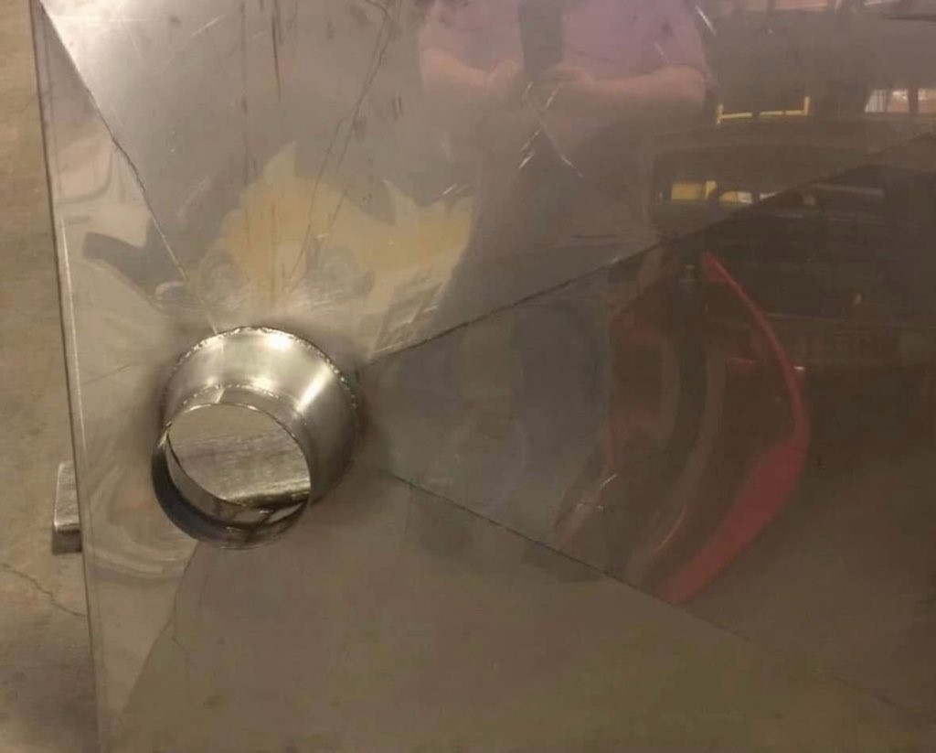 Welded round duct
